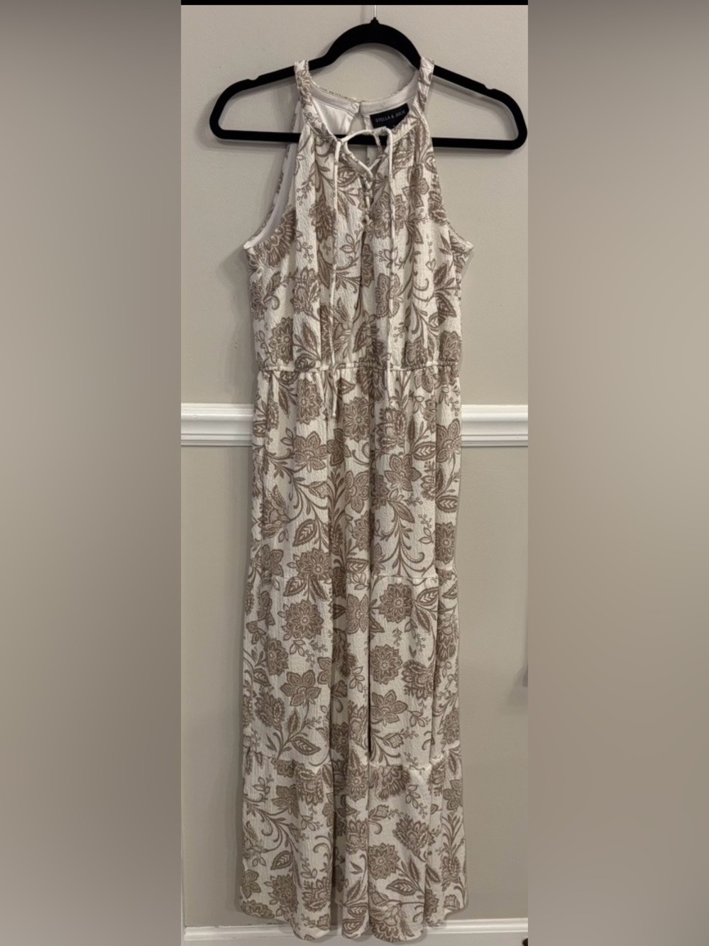 Stella & JULIE STUNNING SMALL Neutral Floral Halter Maxi Dress-NEVER WORN